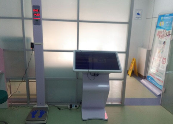 陜西基層衛(wèi)生專業(yè)委員會專家成員健康小屋參觀交流 陜西基層衛(wèi)生專業(yè)委員會專家成員健康小屋參觀交流